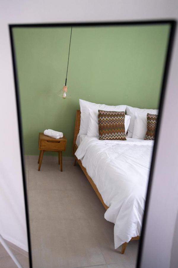 Vintage Aparthotel ไฮฟา ภายนอก รูปภาพ